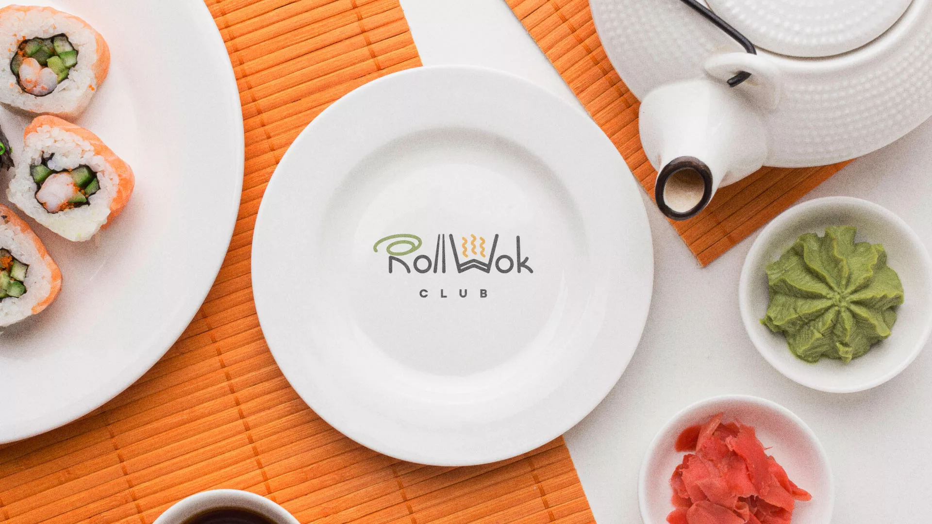 Разработка логотипа и фирменного стиля в Чухломе для суши-бара «Roll Wok Club» Разработка логотипа и фирменного стиля в Чухломе для суши-бара «Roll Wok Club»